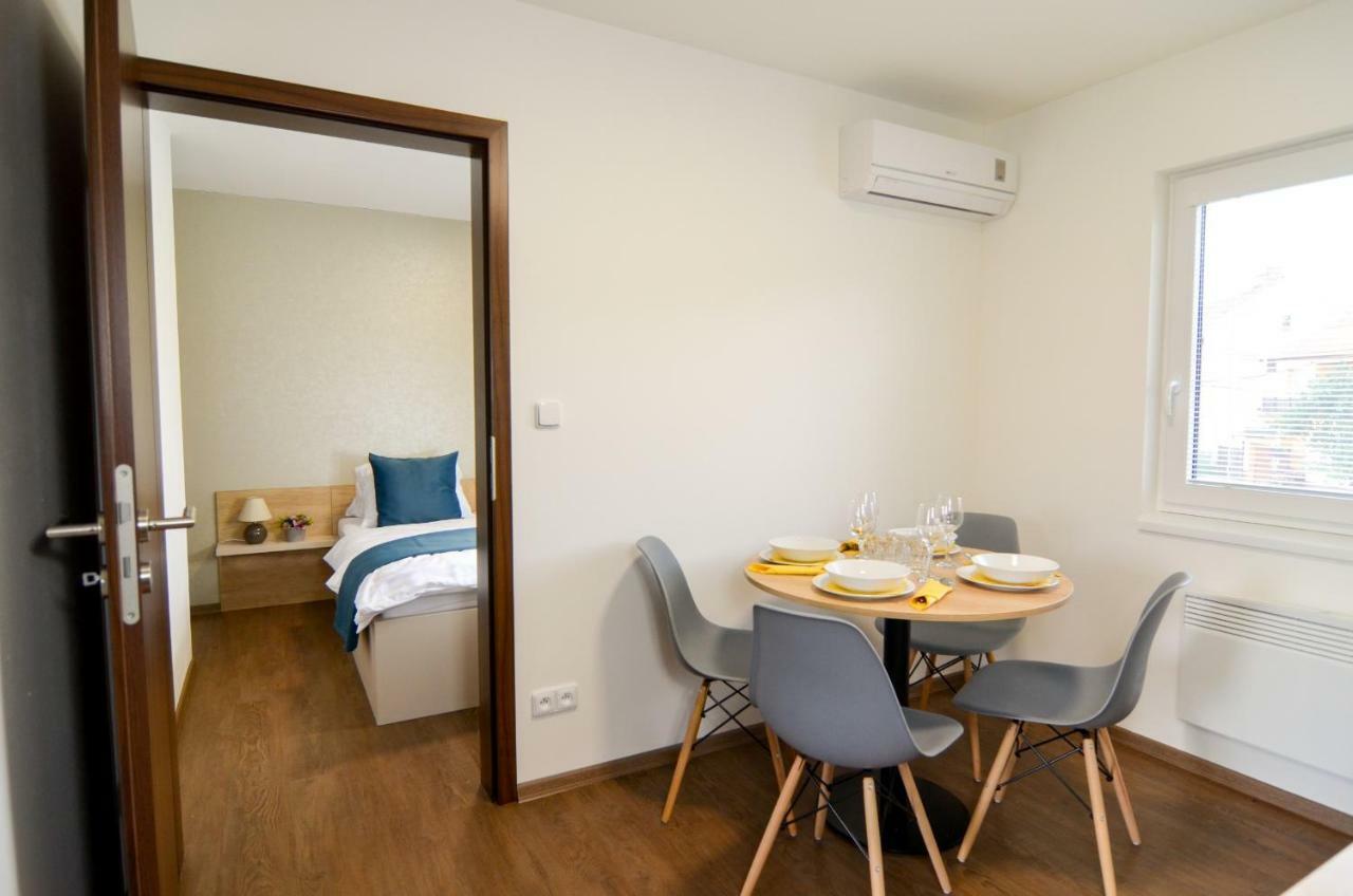 Apartmany Milovice Milovice  Eksteriør billede